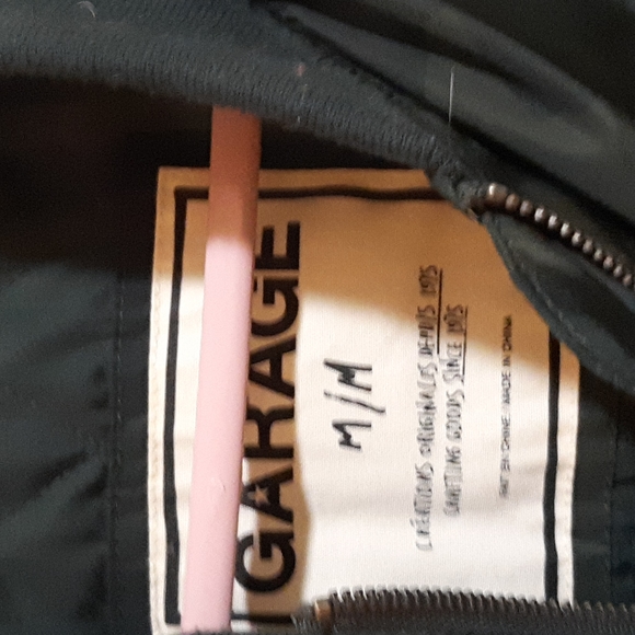 Bomber jacket - Picture 3 of 3